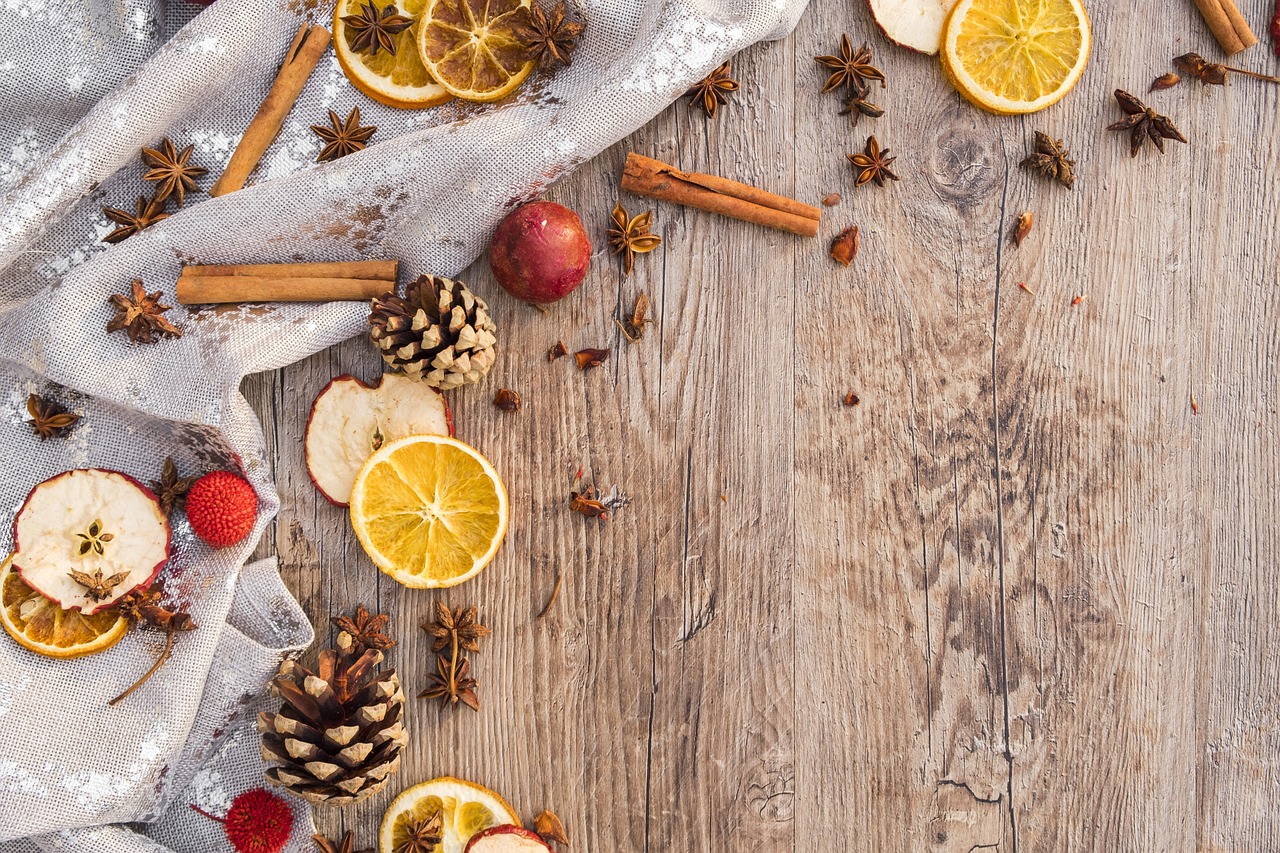 An assortmert of popular Christmas spices.