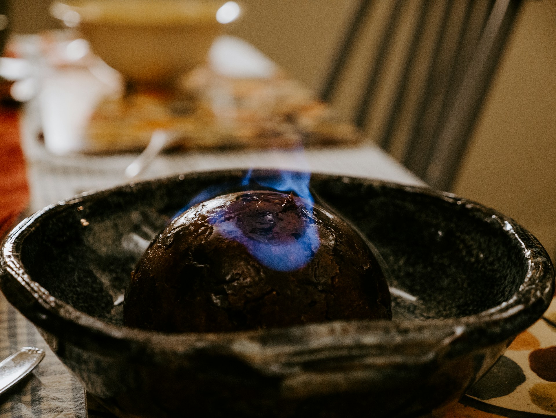 Cinnamon, cloves and nutmeg are the main spices in Christmas pudding,